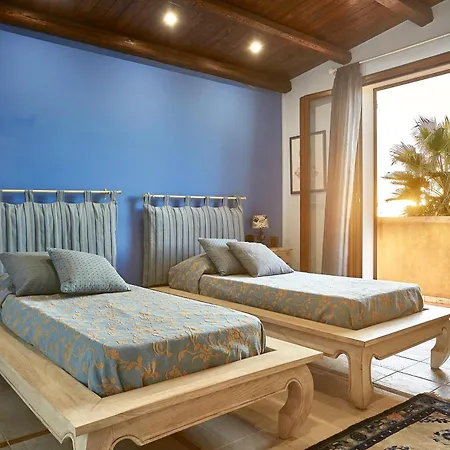 Claudia Castelvetrano