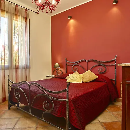 Claudia Villa Castelvetrano