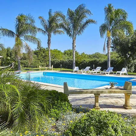 Claudia * Castelvetrano